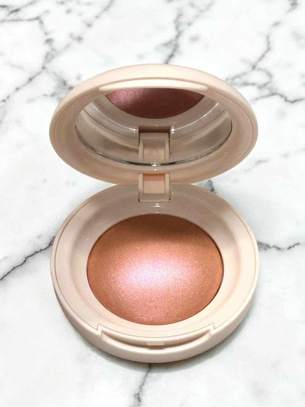 Rare Beauty Soft Pinch Luminous Powder Blush “Hope” – Radiant Peachy Pink Glow